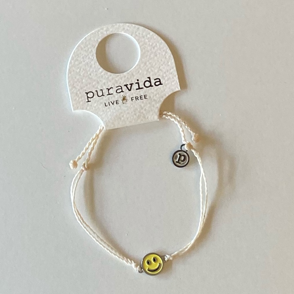 Pura Vida Enamel Happy Face Bracelet! NWT!